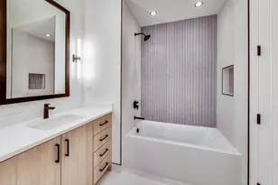 4920 N Lincoln Ave, Chicago, IL 60625 - Photo 17
