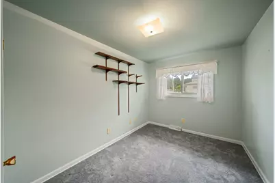 2045 Gabriel Avenue, Zion, IL 60099 - Photo 7