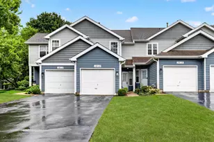 1615 Woodcrest Cir, Mundelein, IL 60060 - Photo 1