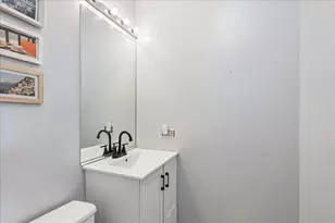 5325 N Kenmore Ave, Chicago, IL 60640 - Photo 15
