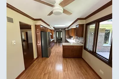 21554 W Countryside Valley Drive, Mundelein, IL 60060 - Photo 11