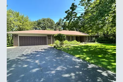 21554 W Countryside Valley Drive, Mundelein, IL 60060 - Photo 1