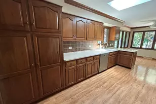 21554 W Countryside Valley Dr, Mundelein, IL 60060 - Photo 13