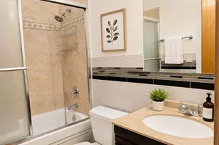 1511 W Pratt Blvd, Chicago, IL 60626 - Photo 9