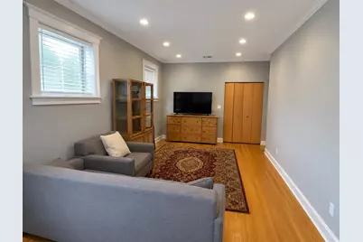 1511 W Pratt Boulevard #1, Chicago, IL 60626 - Photo 5