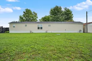 108 Franklin St, Plainfield, IL 61862 - Photo 31