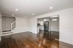 10048 S St Lawrence Ave, Chicago, IL 60628 - Photo 3