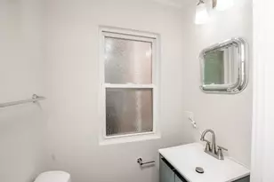 10048 S St Lawrence Ave, Chicago, IL 60628 - Photo 13