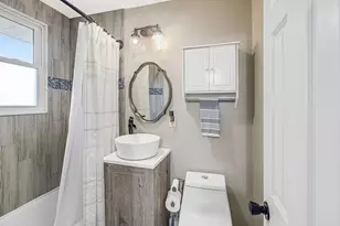 241 Arrowhead Trail, Carol Stream, IL 60188 - Photo 9