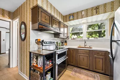1233 Glenoak Lane, Northbrook, IL 60062 - Photo 9