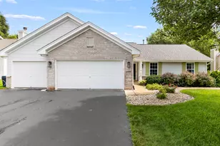 10971 Dixon Pines Cir, Machesney Park, IL 61115 - Photo 1