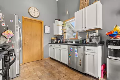 10971 Dixon Pines Circle, Machesney Park, IL 61115 - Photo 7