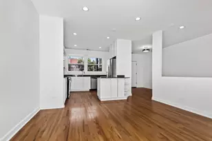 4023 S Calumet Ave, Chicago, IL 60653 - Photo 5
