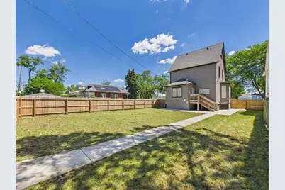 10100 S Eggleston Avenue, Chicago, IL 60628 - Photo 19