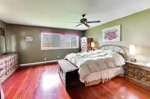 418 Bluebird Ln, Deerfield, IL 60015 - Photo 13