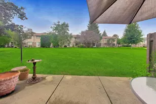 418 Bluebird Ln, Deerfield, IL 60015 - Photo 23