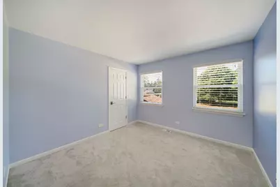 1384 Marble Hill Drive, Lake Zurich, IL 60047 - Photo 11