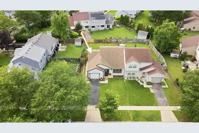 205 Chaparral Circle, Elgin, IL 60120 - Photo 33