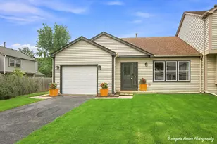 205 Chaparral Cir, Elgin, IL 60120 - Photo 31