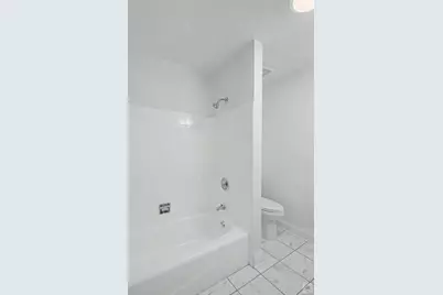 727 S Maple Avenue #302, Oak Park, IL 60304 - Photo 13