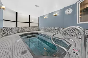 400 E Ohio St, Chicago, IL 60611 - Photo 29