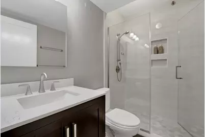 400 E Ohio Street #3502, Chicago, IL 60611 - Photo 25