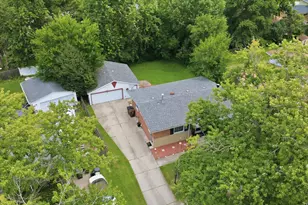 835 W Terrace Dr, Glenwood, IL 60425 - Photo 27