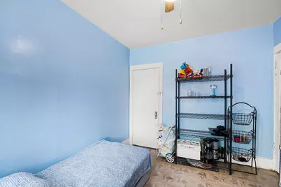 5251 W Belle Plaine Avenue, Chicago, IL 60641 - Photo 17