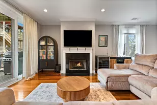 1056 W Lawrence Ave, Chicago, IL 60640 - Photo 7