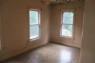 151 Jones St, Ottawa, IL 61350 - Photo 5