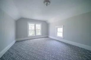 410 Albert Ave, Rockford, IL 61101 - Photo 13