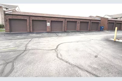 7935 W 90th Street #1A, Hickory Hills, IL 60457 - Photo 5