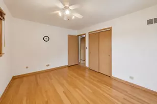 433 Kinkaid Ct, Des Plaines, IL 60016 - Photo 25