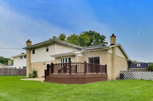 433 Kinkaid Ct, Des Plaines, IL 60016 - Photo 39