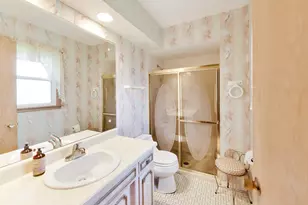 433 Kinkaid Ct, Des Plaines, IL 60016 - Photo 21