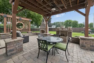 25053 W Pauline Dr, Plainfield, IL 60586 - Photo 29