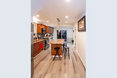 2711 N Marmora Avenue, Chicago, IL 60639 - Photo 7