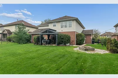 8204 W Rosebury Drive, Frankfort, IL 60423 - Photo 29