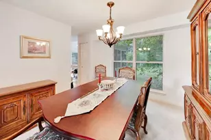 580 Sycamore Cir, Wauconda, IL 60084 - Photo 5