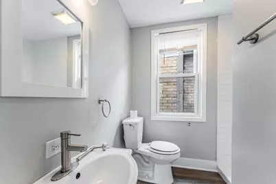 1019 W 18th Street, Chicago, IL 60608 - Photo 7