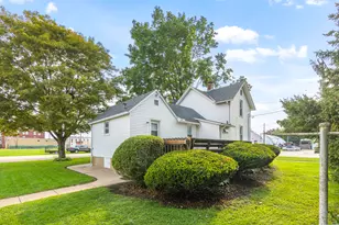 100 Burlington St, Somonauk, IL 60552 - Photo 31