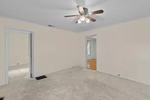 100 Burlington St, Somonauk, IL 60552 - Photo 13