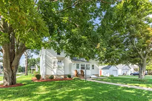 100 Burlington St, Somonauk, IL 60552 - Photo 29