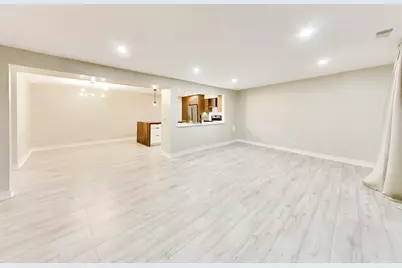 1030 S Fernandez Avenue #2B, Arlington Heights, IL 60005 - Photo 3