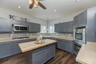 26454 W Old Farm Trail, Channahon, IL 60410 - Photo 13