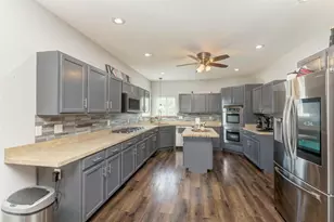 26454 W Old Farm Trail, Channahon, IL 60410 - Photo 11