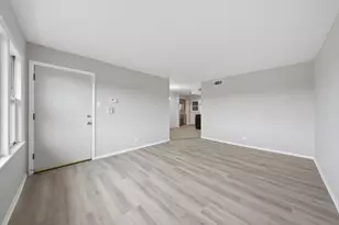 3170 W Meadow Ln, Merrionette Park, IL 60803 - Photo 5