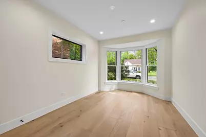3810 W North Shore Avenue, Lincolnwood, IL 60712 - Photo 15