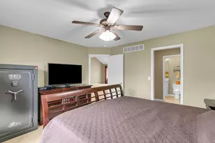 4007 Aberdeen Dr, Champaign, IL 61822 - Photo 19