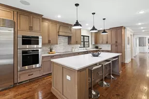 4412 W Bryn Mawr Ave, Chicago, IL 60646 - Photo 7